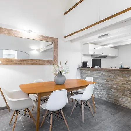 Duplex In Rue De La Prefecture Old Town 2 Bdrs Daire Nice