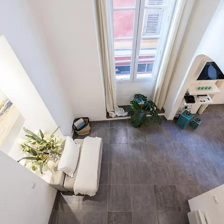 Duplex In Rue De La Prefecture Old Town 2 Bdrs 아파트 *