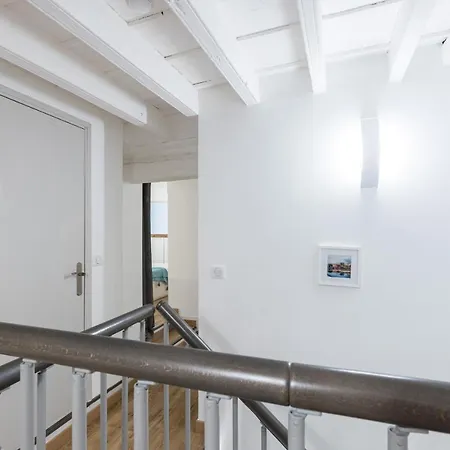 Duplex In Rue De La Prefecture Old Town 2 Bdrs Nice